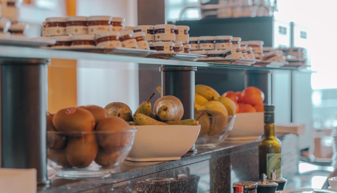 Hotel Riant-Sejour By Wp Hotels (Adults Only) بلانكنبرخ المظهر الخارجي الصورة