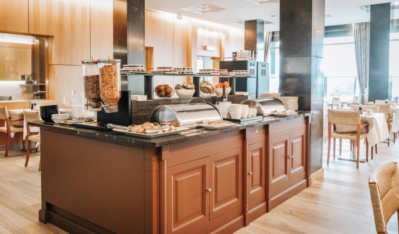 Hotel Riant-Sejour By Wp Hotels (Adults Only) بلانكنبرخ المظهر الخارجي الصورة