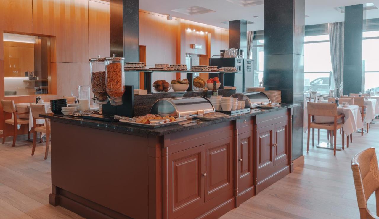 Hotel Riant-Sejour By Wp Hotels (Adults Only) بلانكنبرخ المظهر الخارجي الصورة