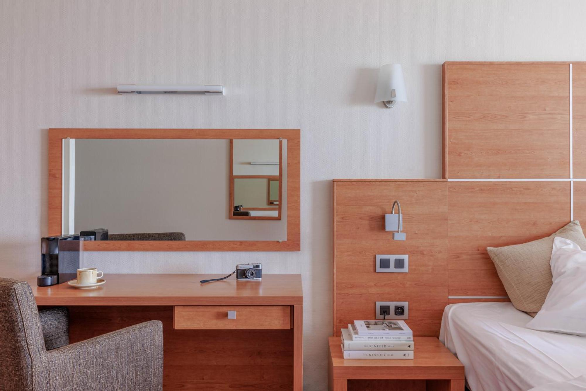 Hotel Riant-Sejour By Wp Hotels (Adults Only) بلانكنبرخ المظهر الخارجي الصورة